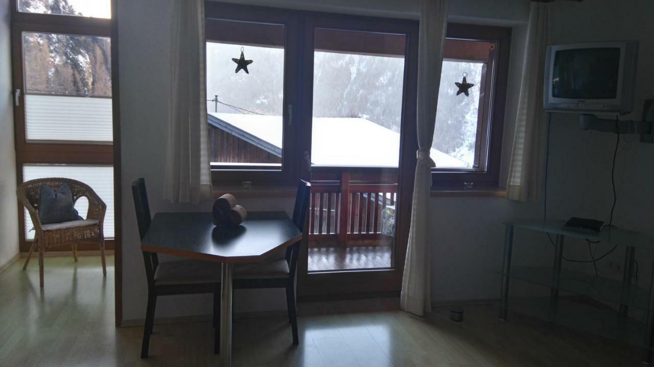 Appartement Haus Anna Lena à Längenfeld Extérieur photo